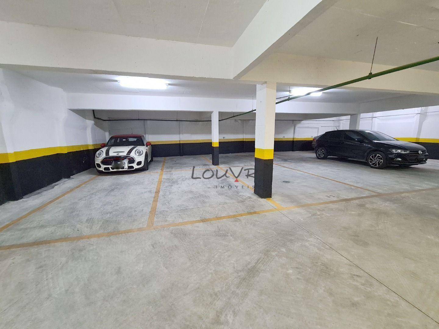 Cobertura à venda com 4 quartos, 234m² - Foto 32