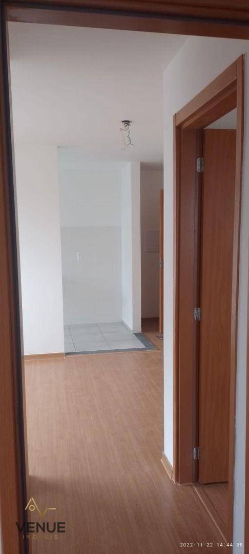 Apartamento à venda com 2 quartos, 44m² - Foto 9