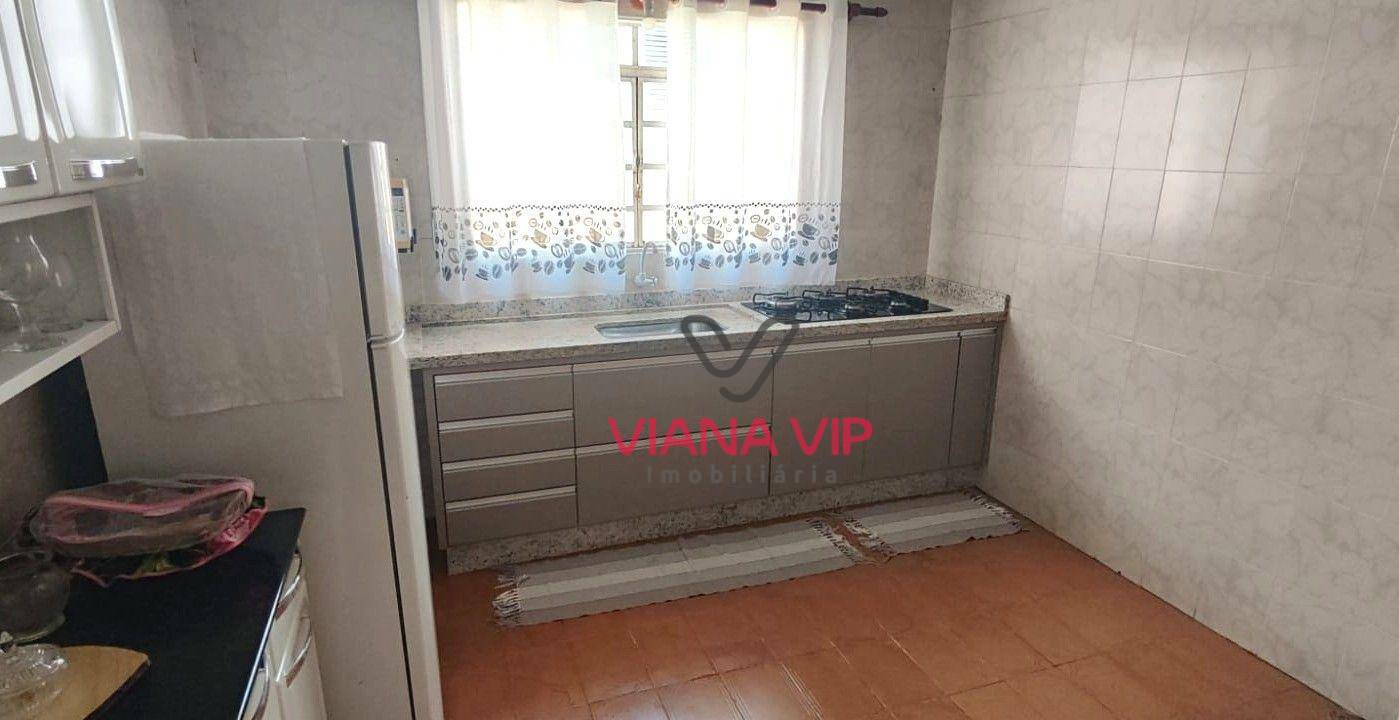 Casa à venda com 3 quartos, 178m² - Foto 16