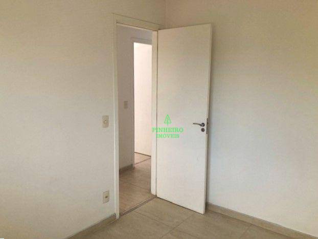 Apartamento à venda com 3 quartos, 76m² - Foto 9