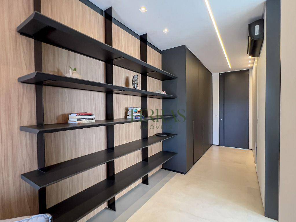 Casa de Condomínio à venda com 6 quartos, 1320m² - Foto 47