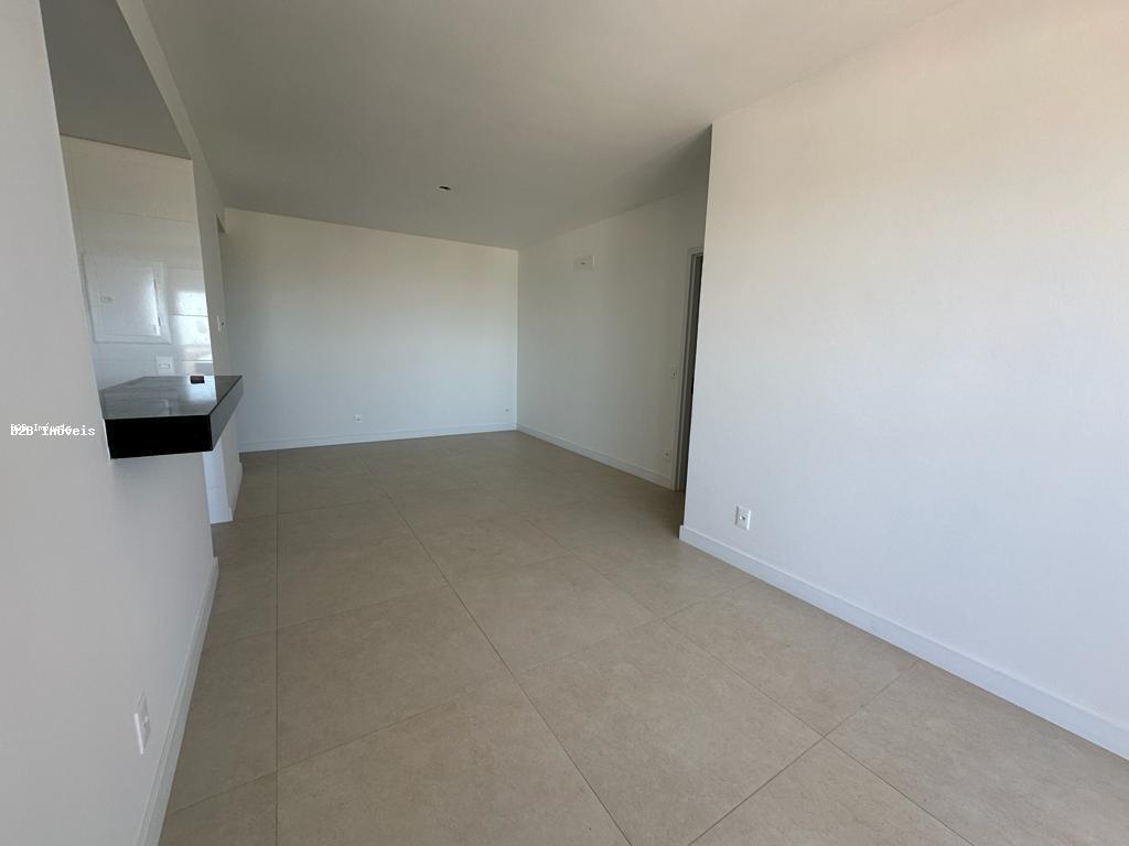 Apartamento à venda com 3 quartos, 117m² - Foto 3