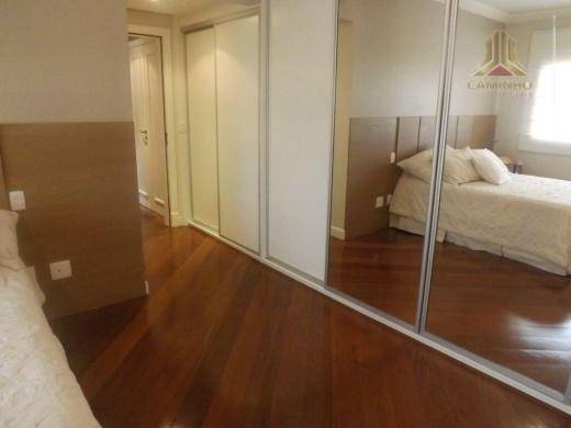 Apartamento à venda com 3 quartos, 221m² - Foto 15