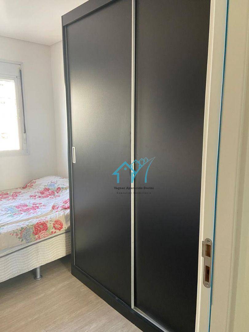 Apartamento à venda com 3 quartos, 85m² - Foto 2