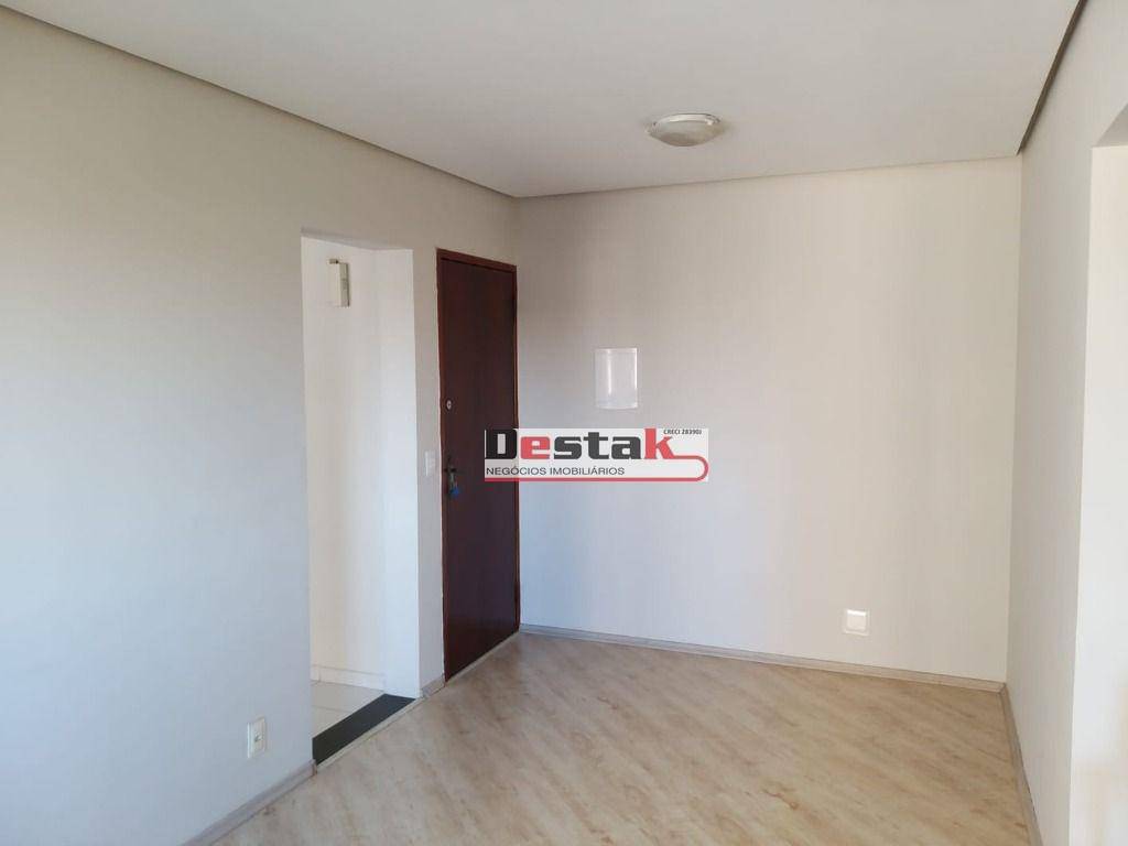 Apartamento à venda com 2 quartos, 50m² - Foto 4