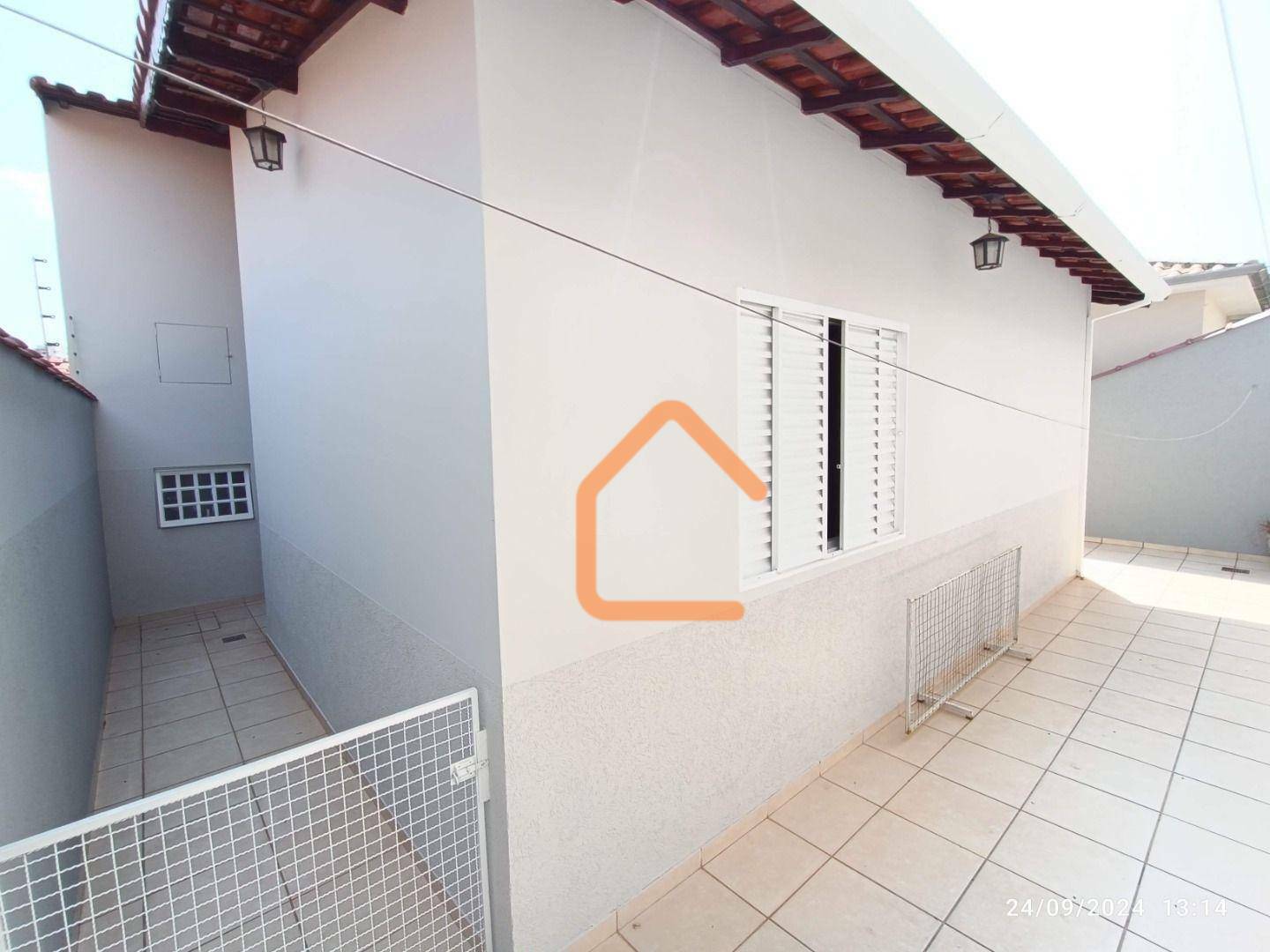 Casa à venda com 3 quartos, 123m² - Foto 27