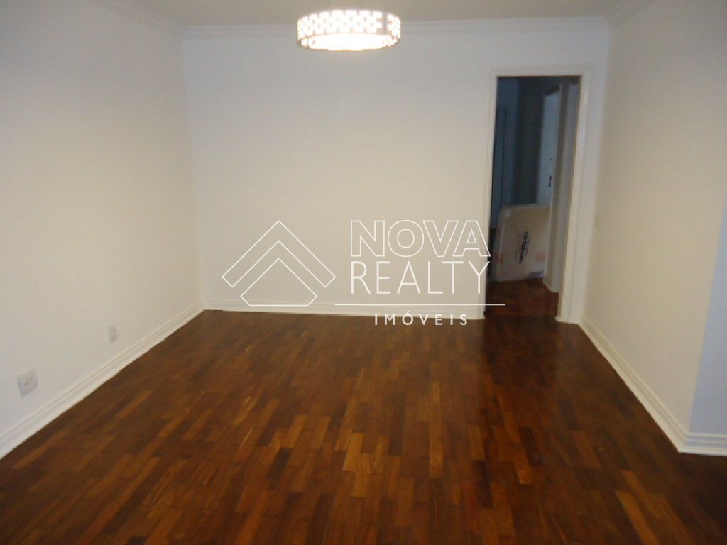 Apartamento para alugar com 3 quartos, 161m² - Foto 6