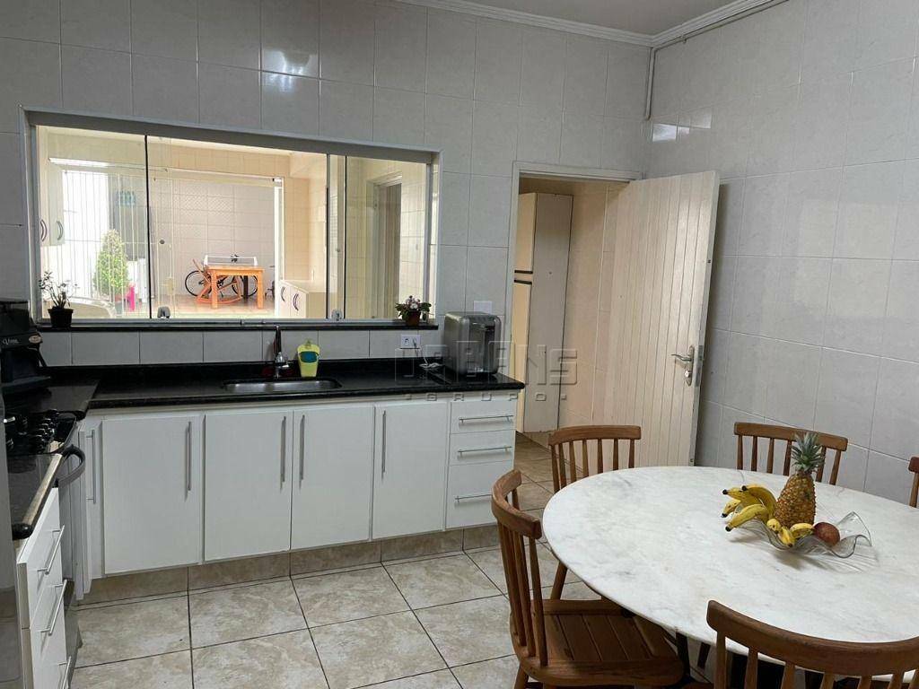 Sobrado à venda com 3 quartos, 180M2 - Foto 18