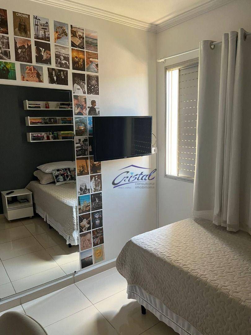 Apartamento à venda com 3 quartos, 60m² - Foto 13