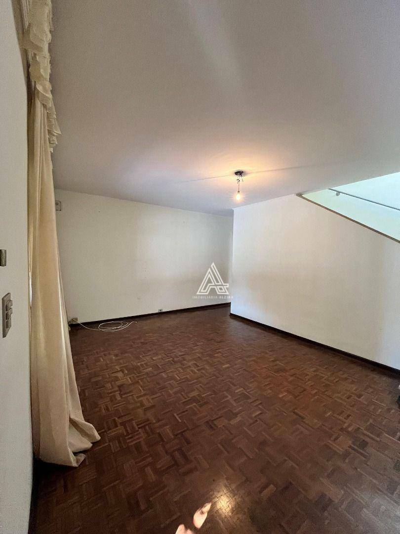 Sobrado à venda com 3 quartos, 200m² - Foto 8