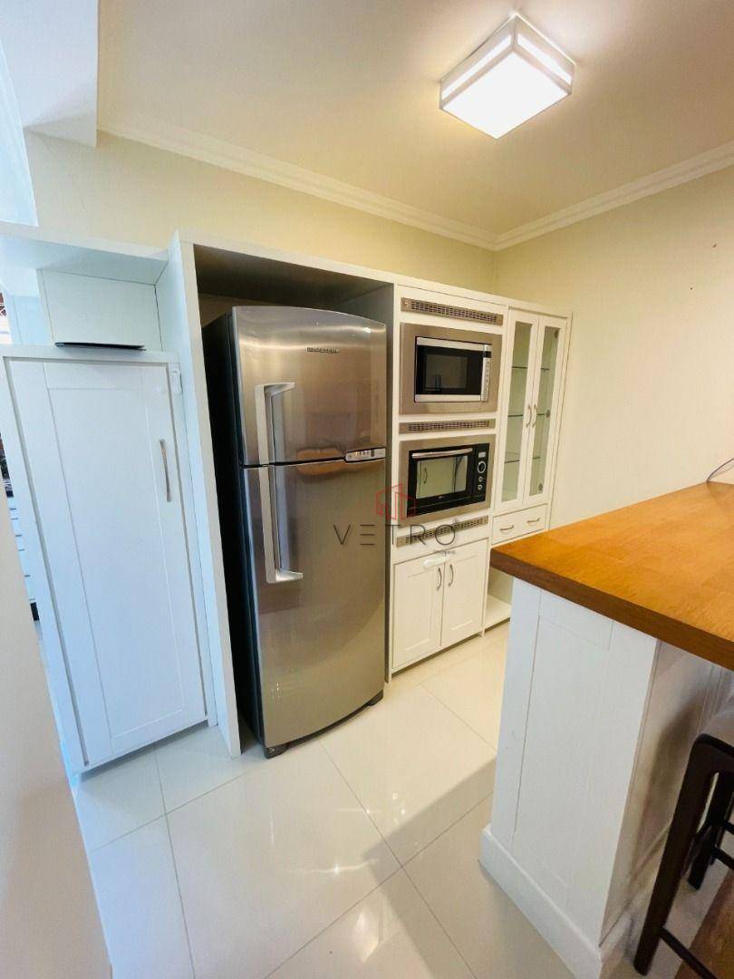 Apartamento à venda com 2 quartos, 147m² - Foto 6