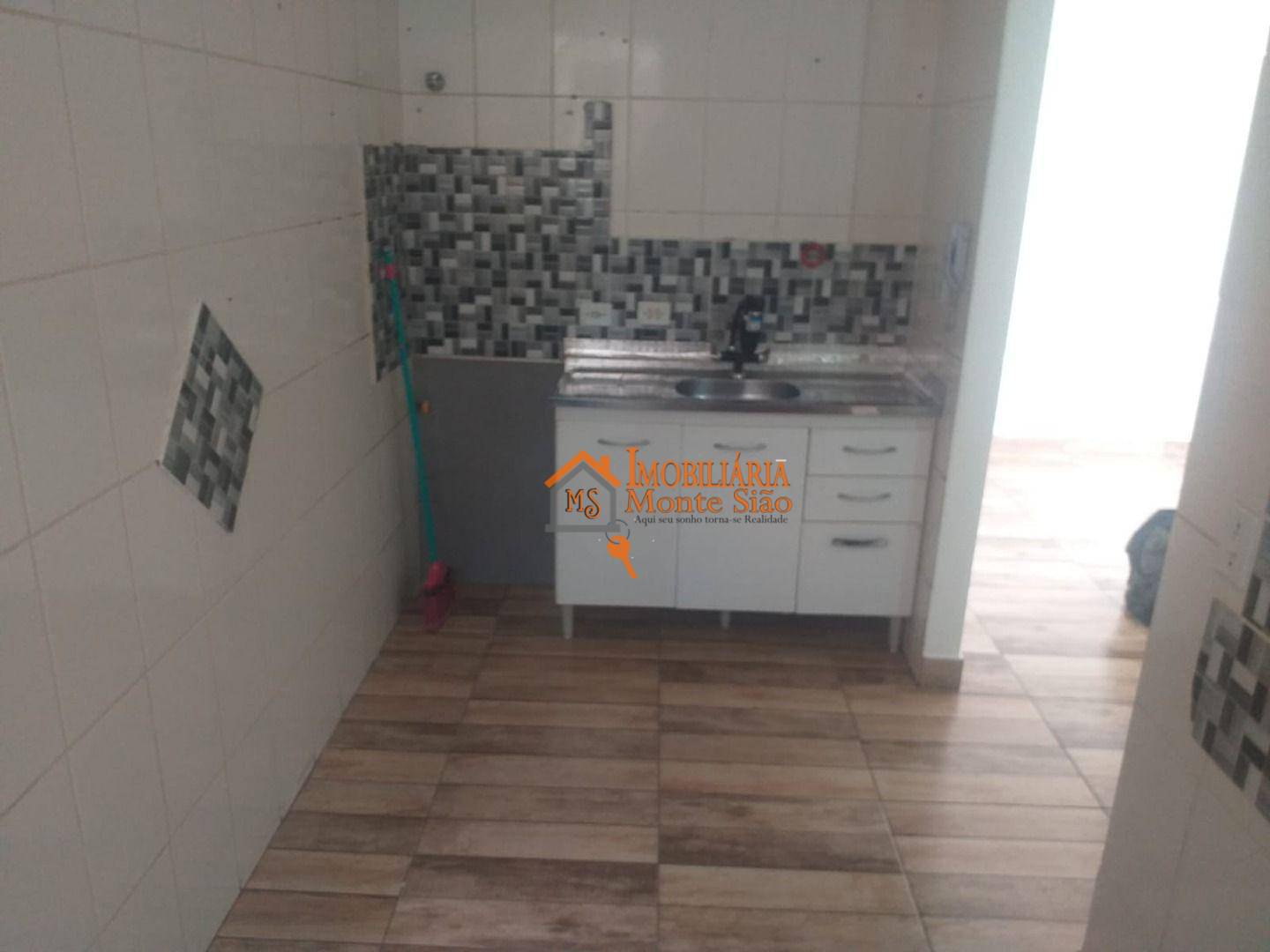 Apartamento à venda com 2 quartos, 50m² - Foto 2