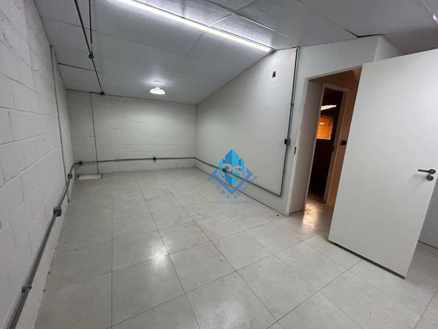 Depósito-Galpão-Armazém para alugar, 540m² - Foto 27