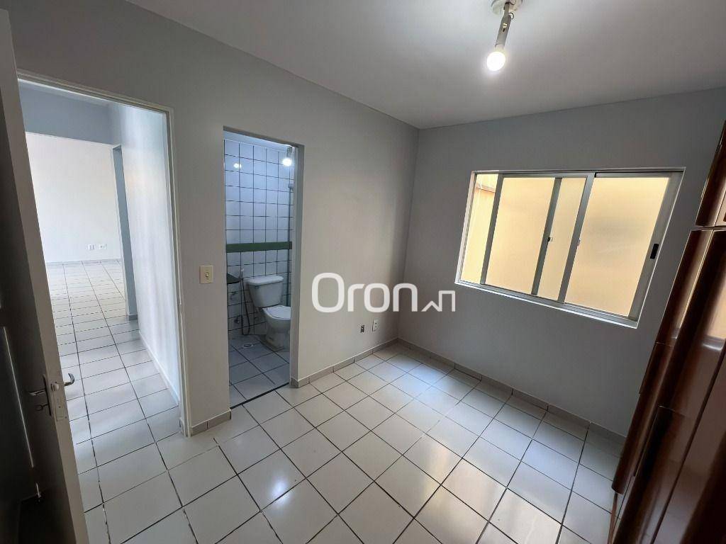 Apartamento à venda com 3 quartos, 75m² - Foto 3