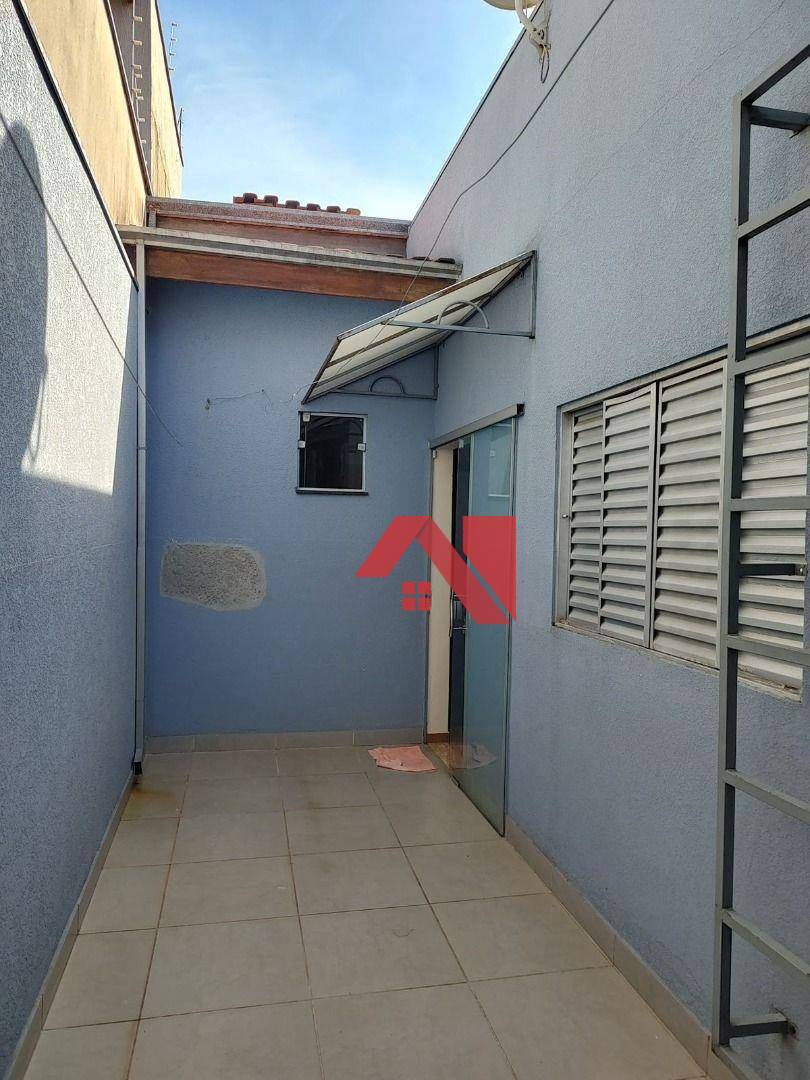 Casa, 3 quartos, 155 m² - Foto 2
