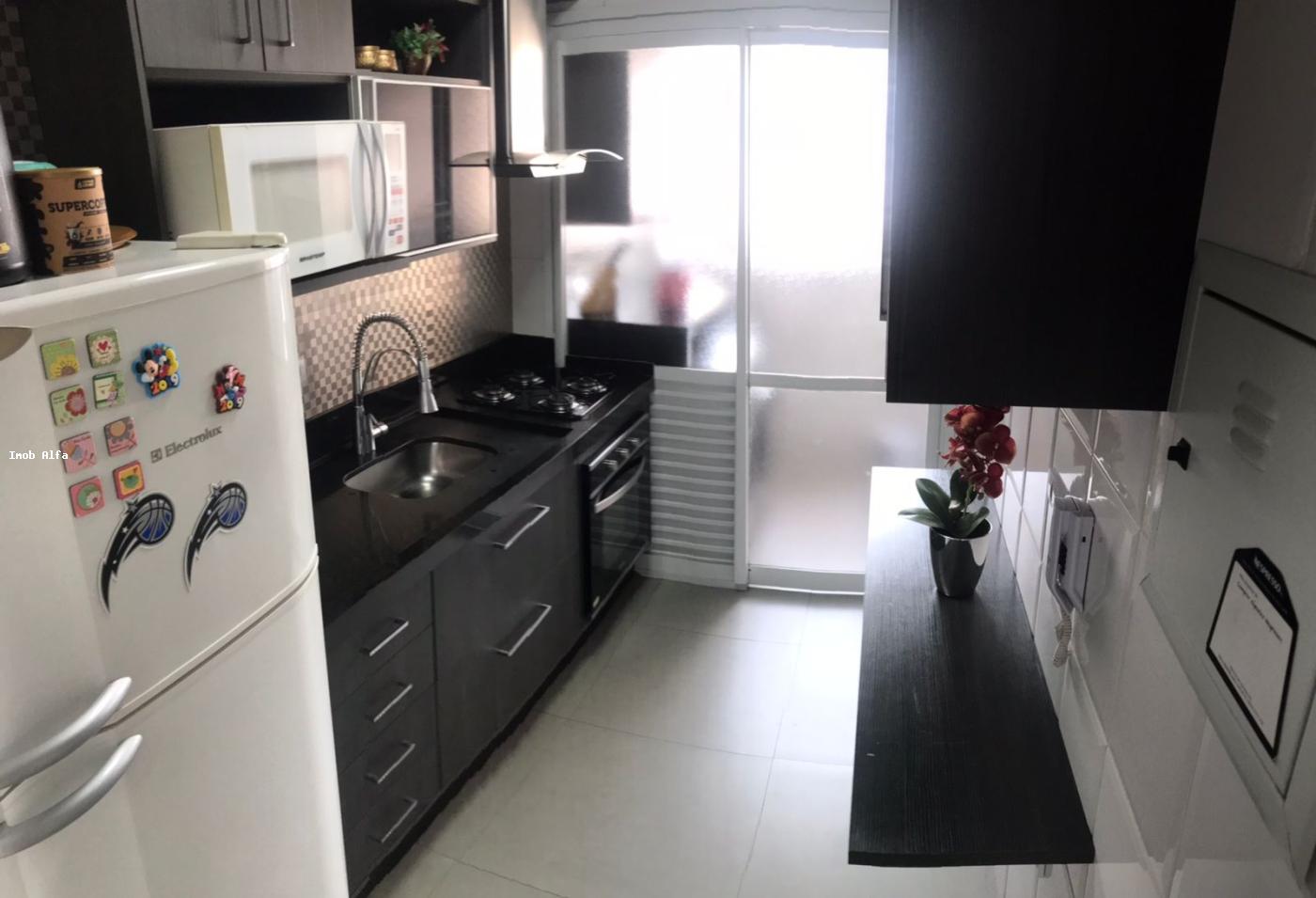 Apartamento à venda com 3 quartos, 63m² - Foto 8