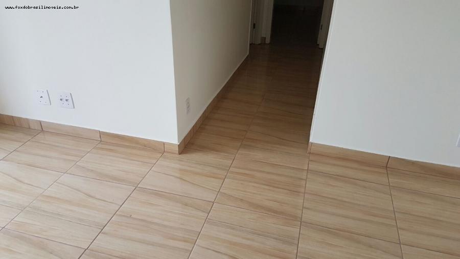 Apartamento para alugar com 2 quartos, 47m² - Foto 12