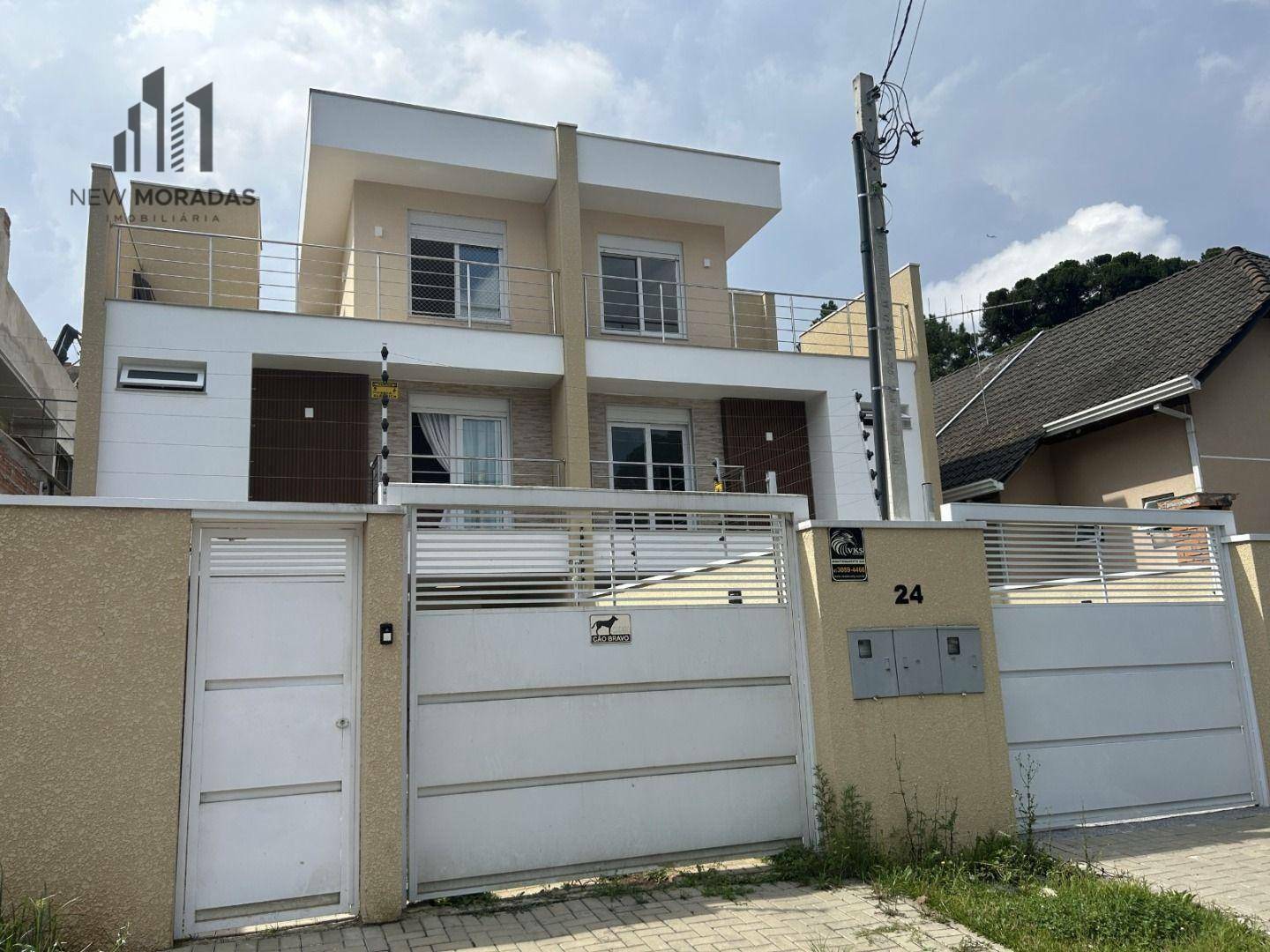 Sobrado à venda com 3 quartos, 179m² - Foto 1
