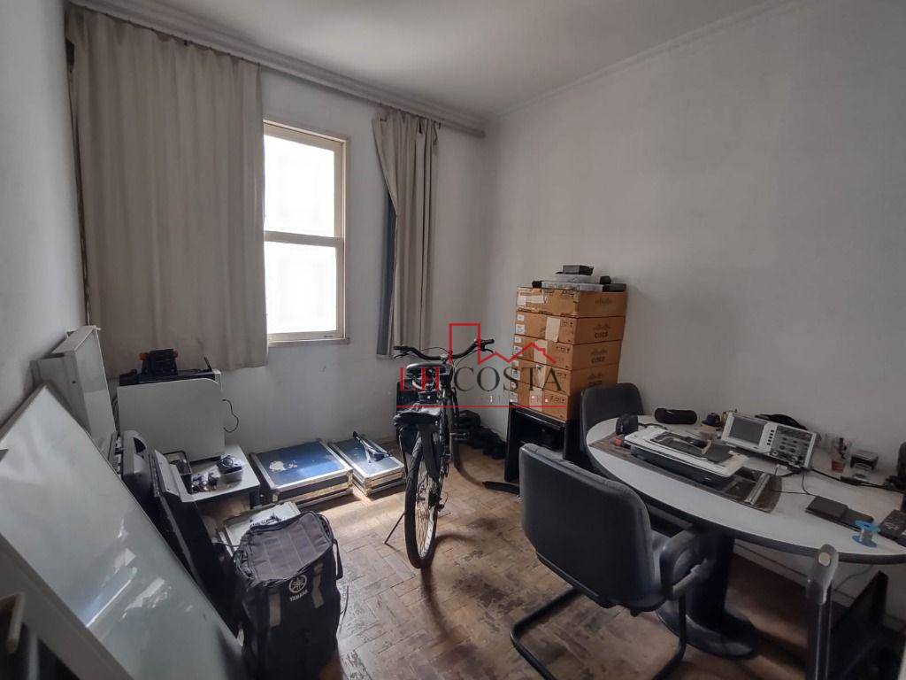 Apartamento à venda com 3 quartos, 120m² - Foto 18