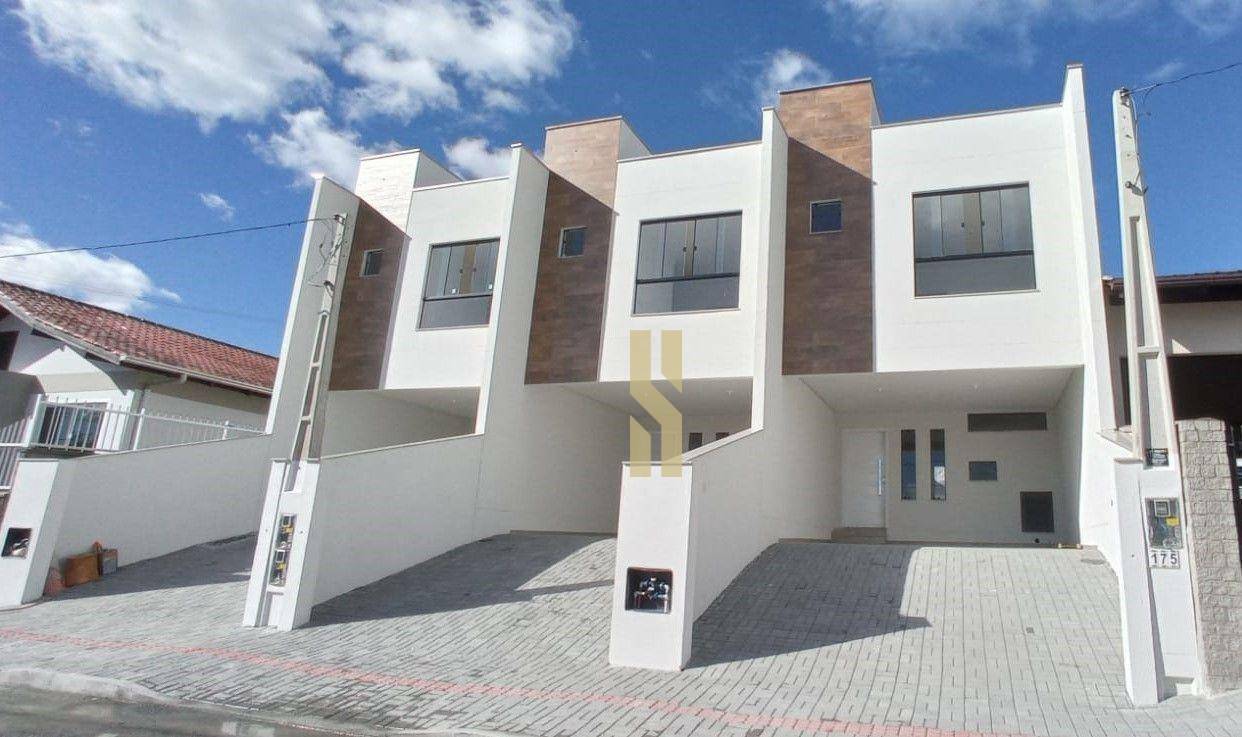 Sobrado à venda com 3 quartos, 125m² - Foto 2