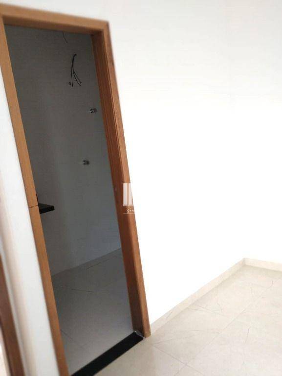 Apartamento à venda com 2 quartos, 40m² - Foto 4