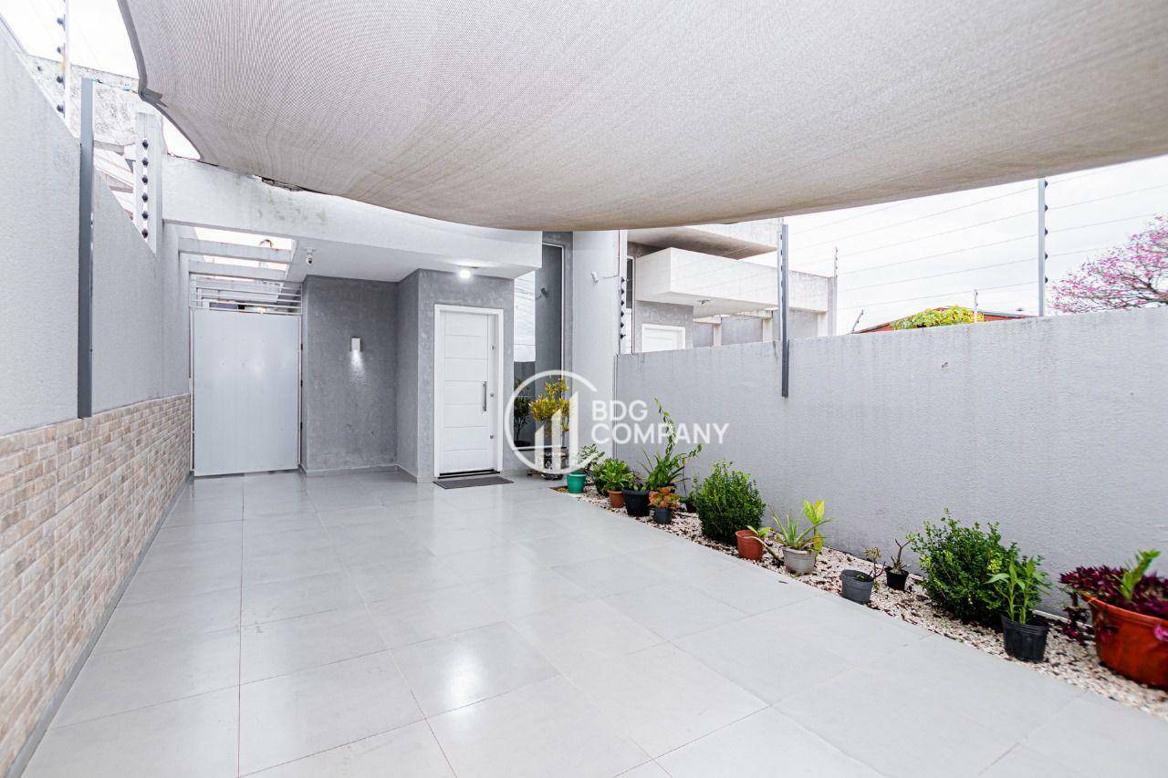 Casa à venda com 2 quartos, 90m² - Foto 3