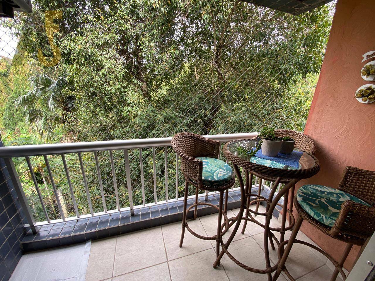 Apartamento à venda com 3 quartos, 80m² - Foto 4