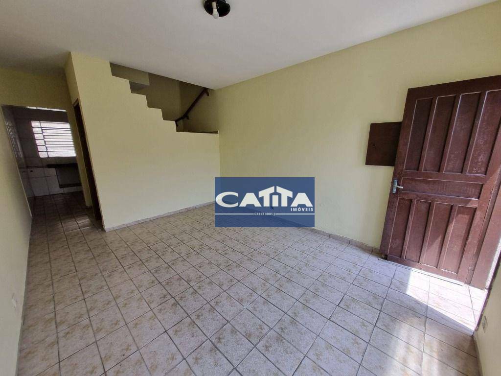 Sobrado para alugar com 2 quartos, 70m² - Foto 5