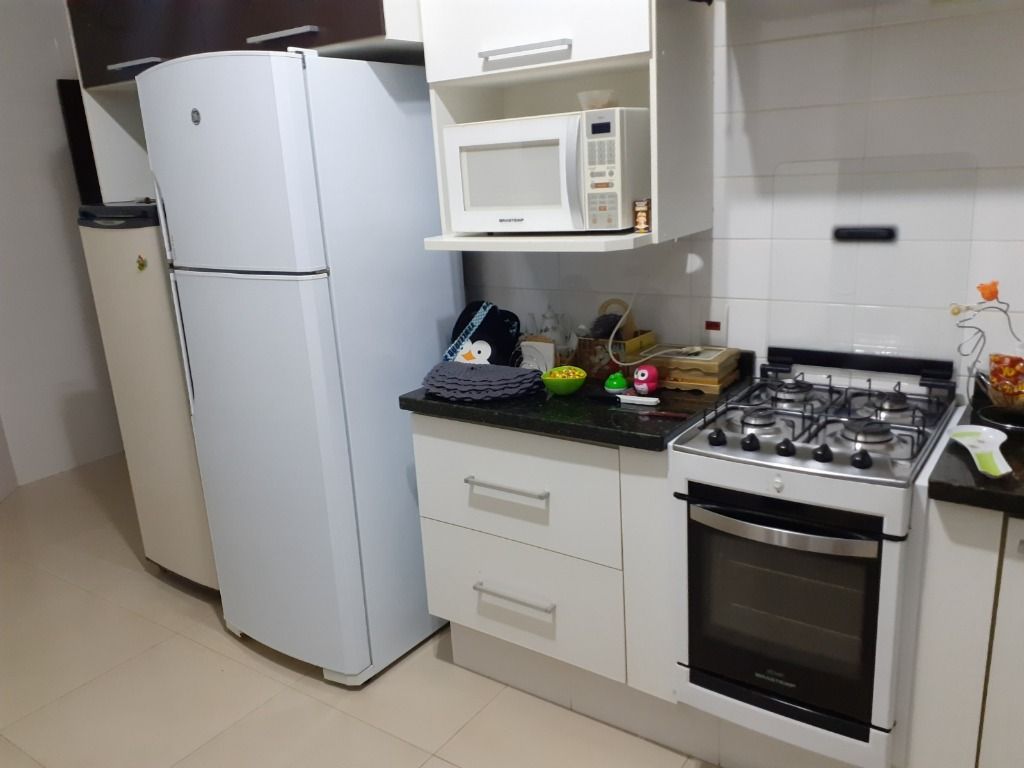 Casa de Condomínio à venda com 3 quartos, 207m² - Foto 30