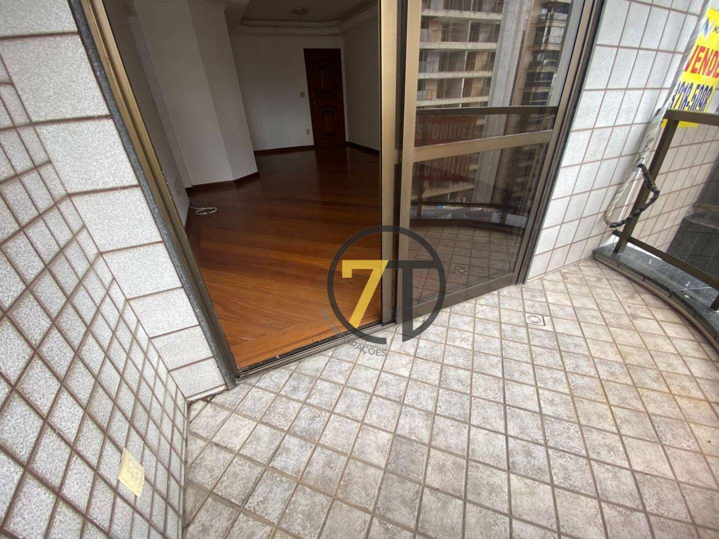 Apartamento à venda com 3 quartos, 140m² - Foto 6