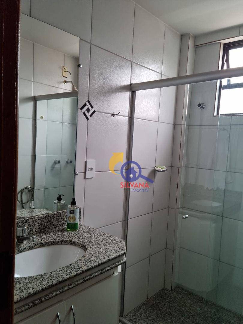 Apartamento à venda com 4 quartos, 150m² - Foto 6