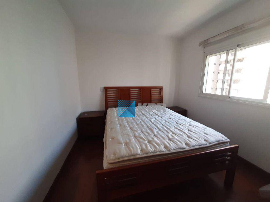 Apartamento à venda com 3 quartos, 194m² - Foto 8