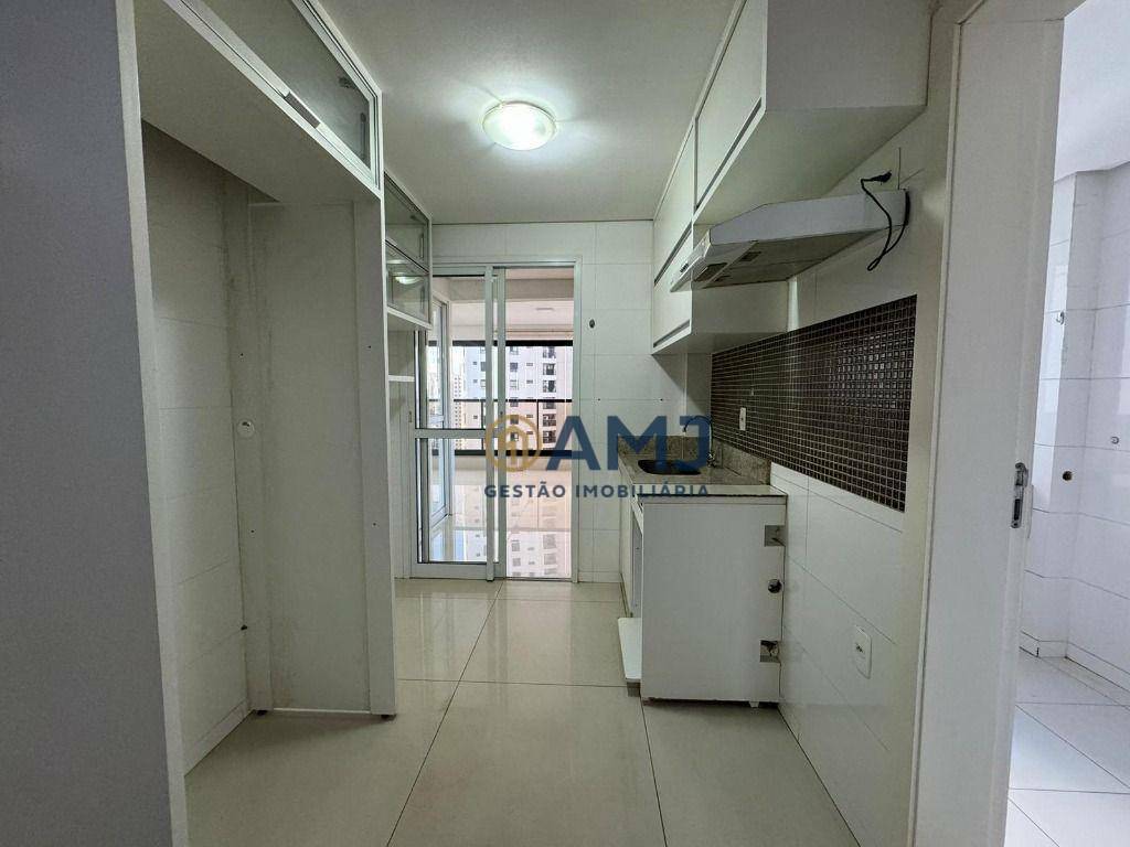 Apartamento à venda e aluguel com 3 quartos, 125m² - Foto 5