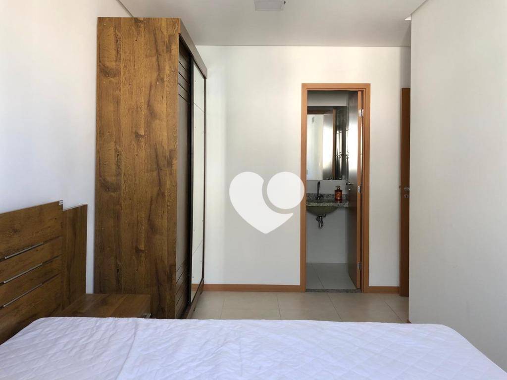 Apartamento à venda com 2 quartos, 70m² - Foto 7