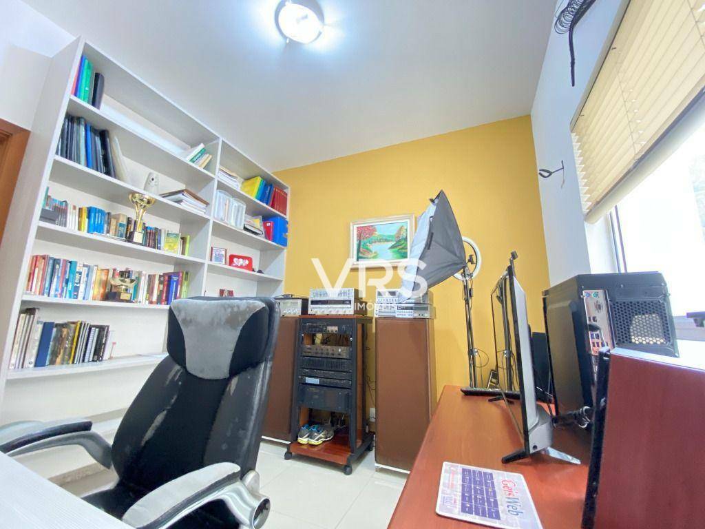 Apartamento à venda com 3 quartos, 136m² - Foto 9