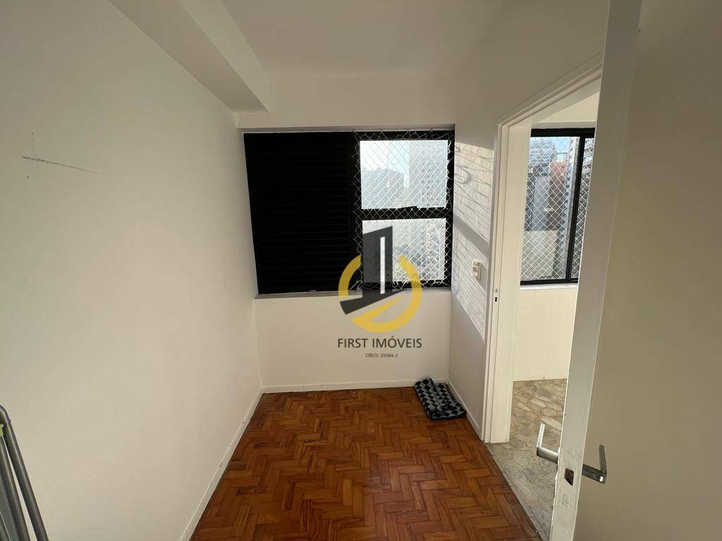 Apartamento para alugar com 2 quartos, 76m² - Foto 9