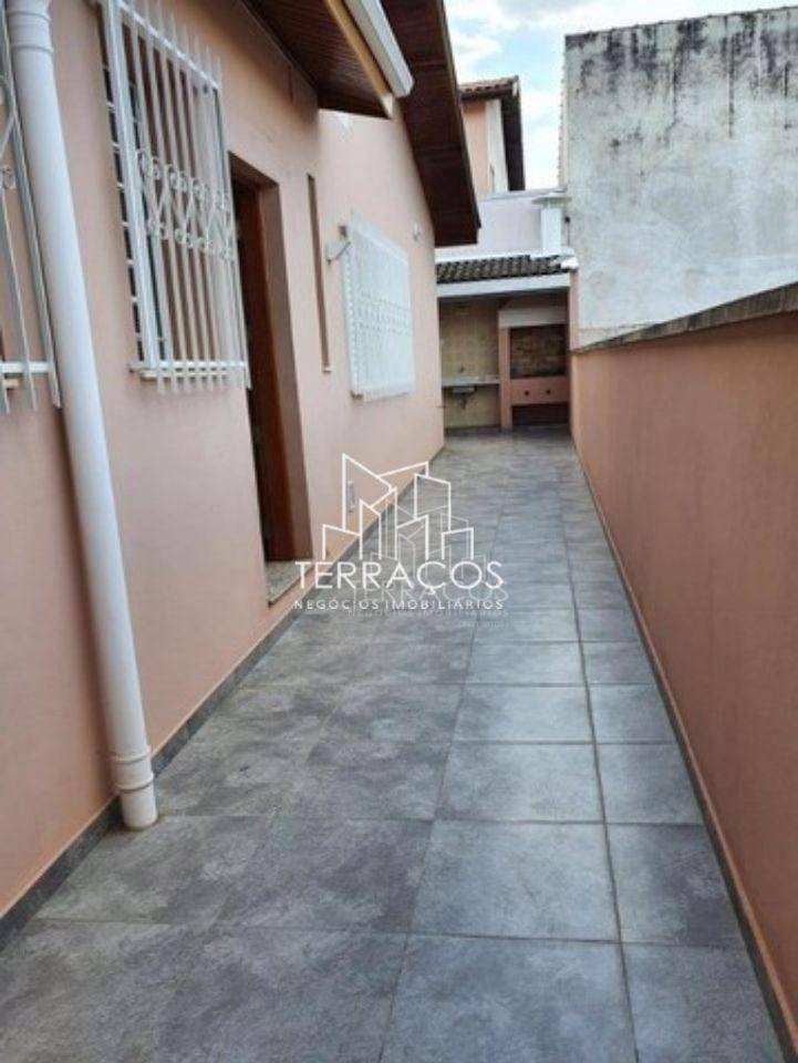 Casa à venda com 3 quartos, 207m² - Foto 6