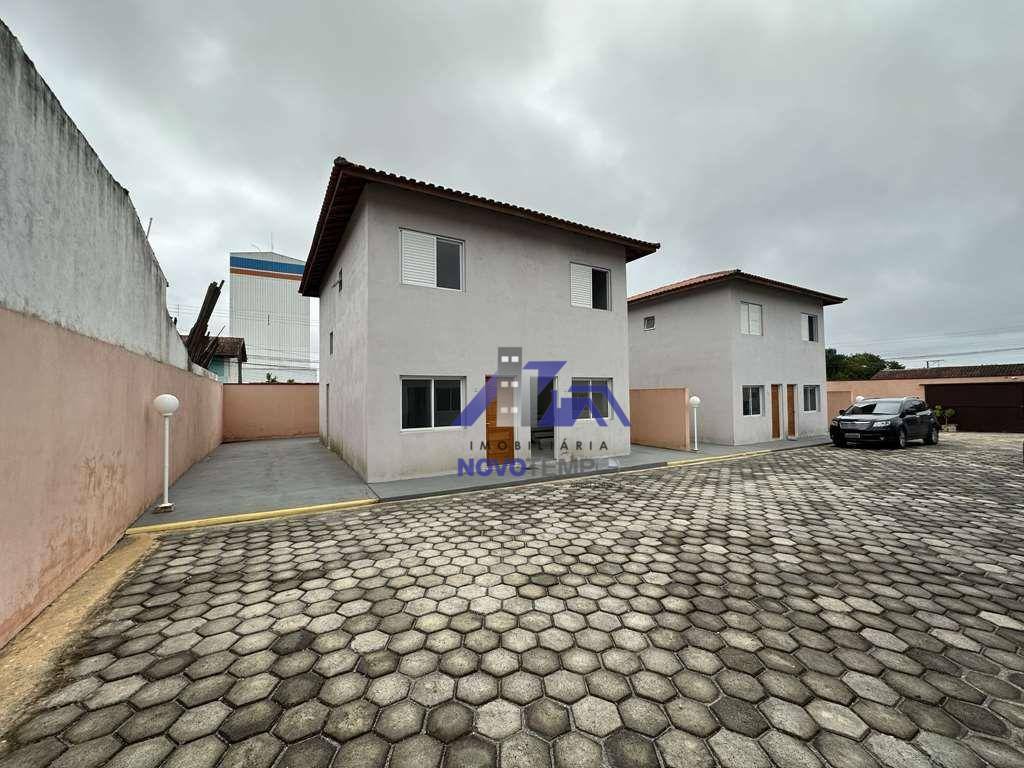 Sobrado à venda com 2 quartos, 65m² - Foto 1