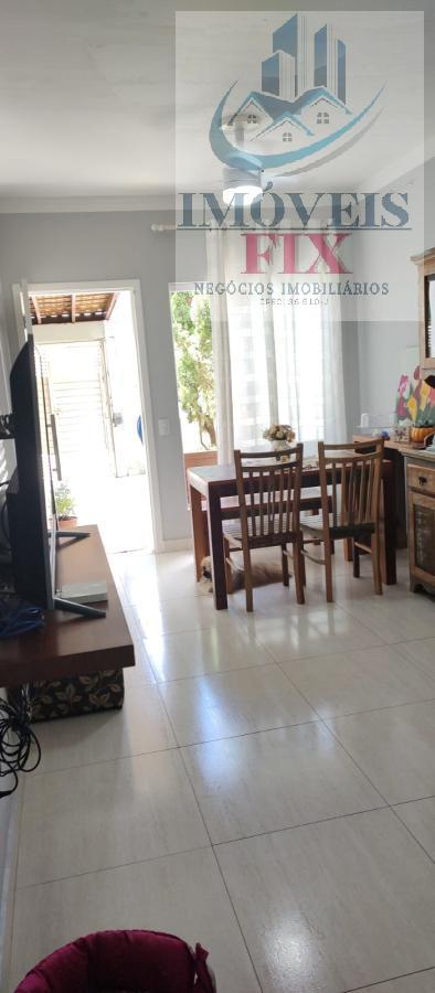 Casa à venda com 3 quartos, 75m² - Foto 16