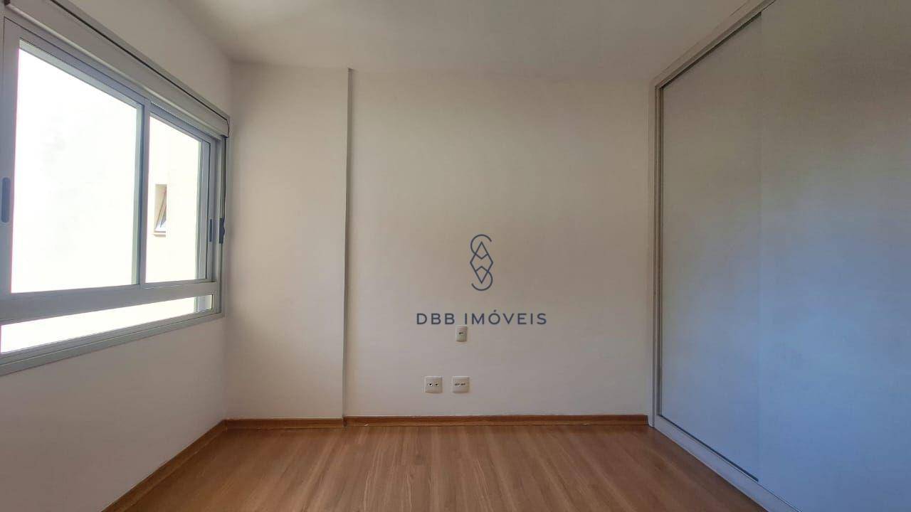 Apartamento para alugar com 3 quartos, 115m² - Foto 14