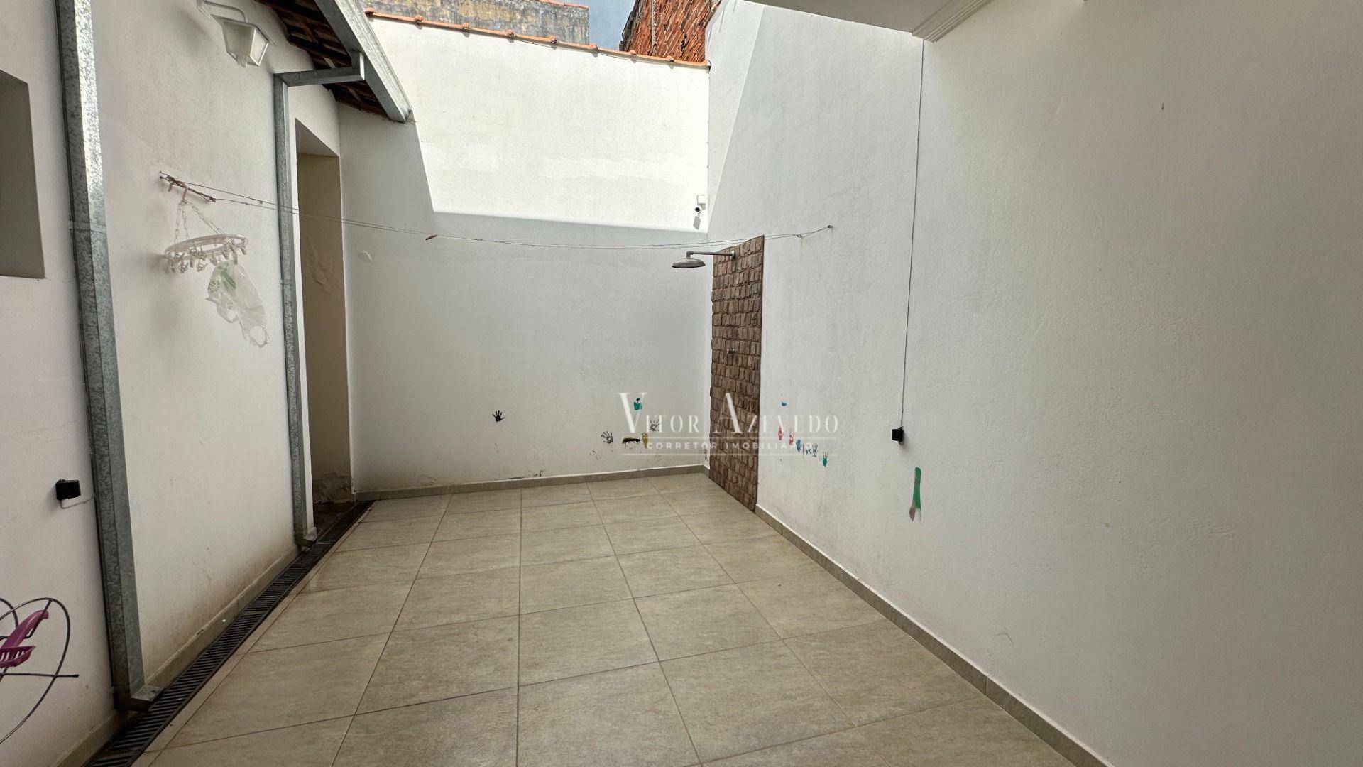 Casa à venda com 2 quartos, 170m² - Foto 34