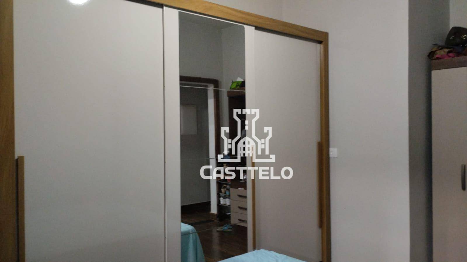 Casa à venda com 3 quartos, 110m² - Foto 12