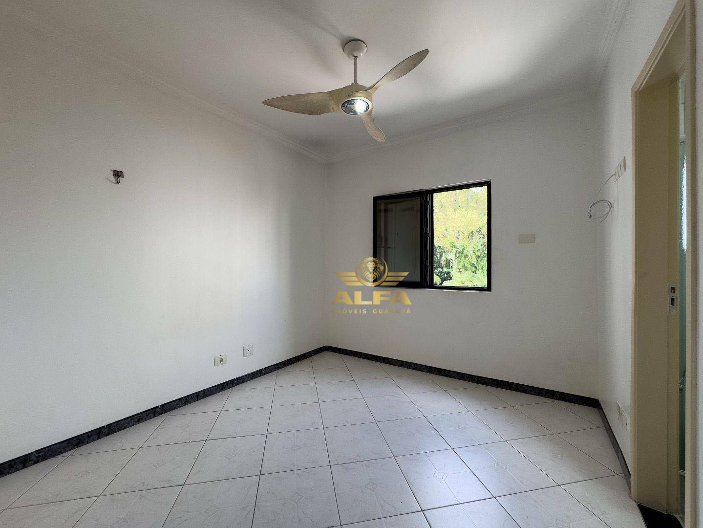 Apartamento à venda com 4 quartos, 150m² - Foto 17