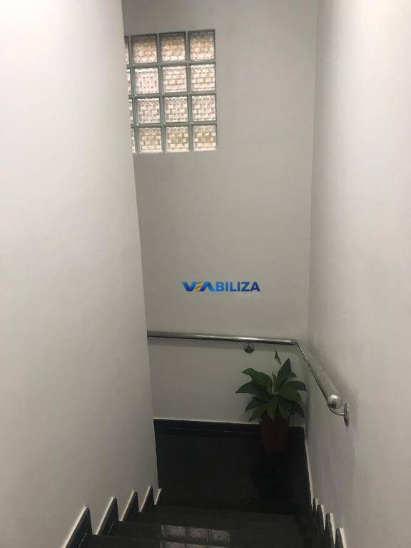 Sobrado à venda com 3 quartos, 332m² - Foto 25