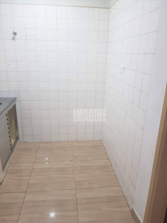 Apartamento à venda com 2 quartos, 41m² - Foto 8