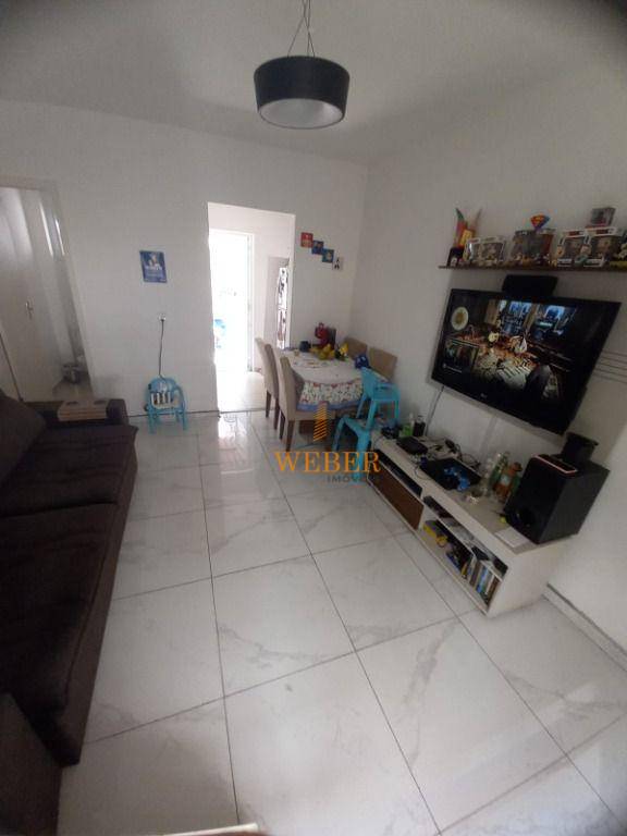 Casa de Condomínio à venda com 2 quartos, 52m² - Foto 3