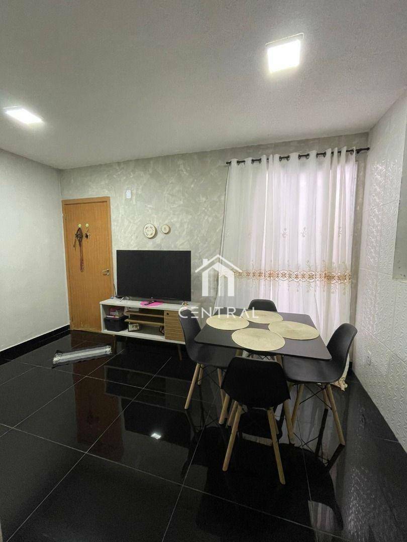 Apartamento à venda com 2 quartos, 45m² - Foto 3