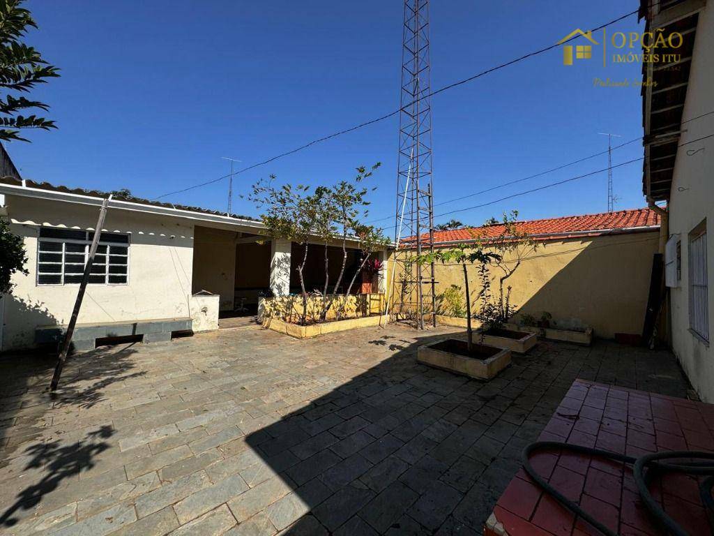 Casa à venda com 3 quartos, 220m² - Foto 18