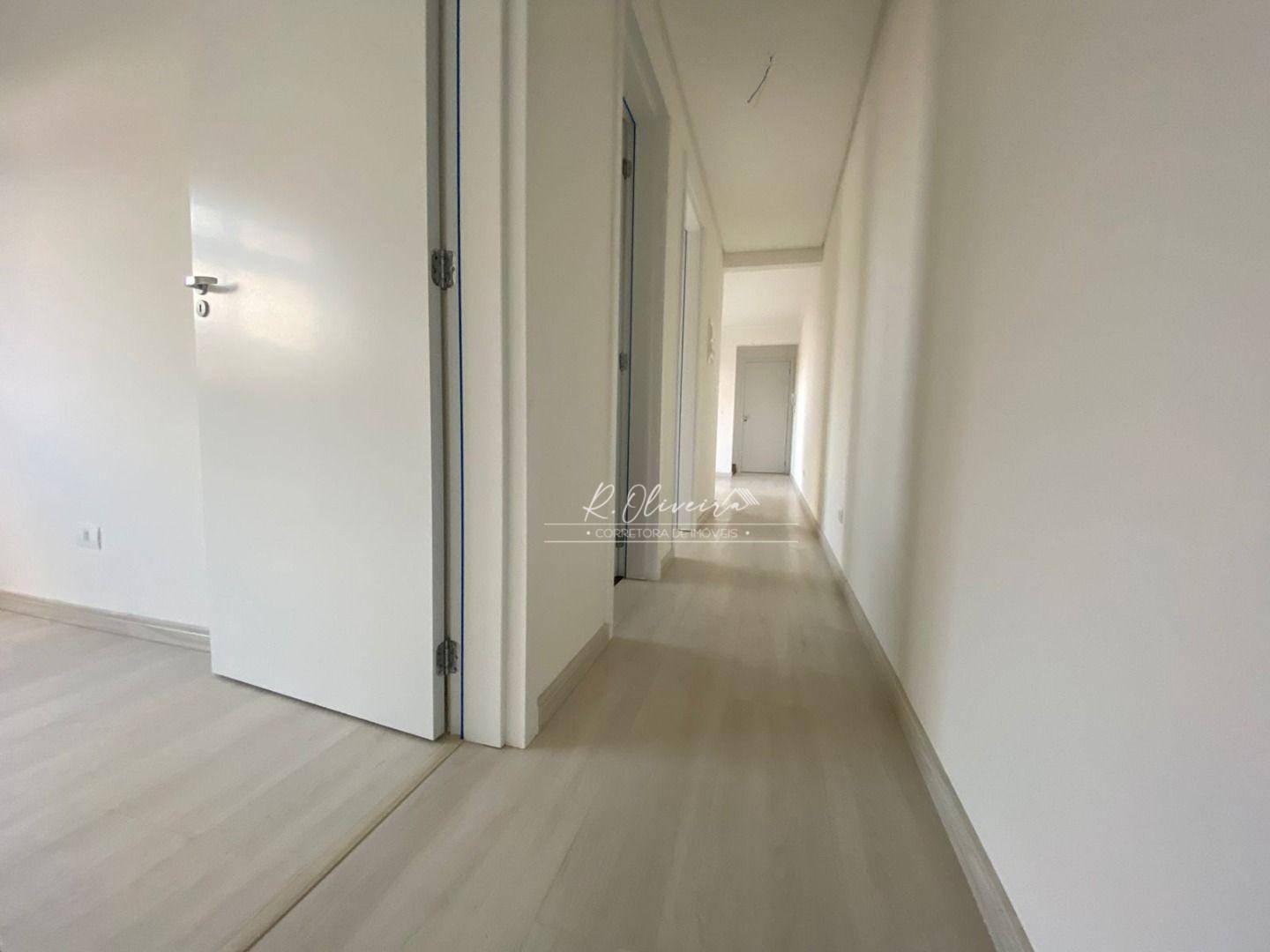 Apartamento à venda com 3 quartos, 65m² - Foto 4