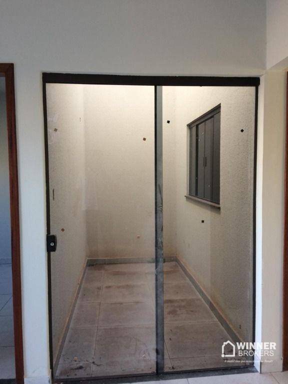 Casa à venda com 3 quartos, 72m² - Foto 7